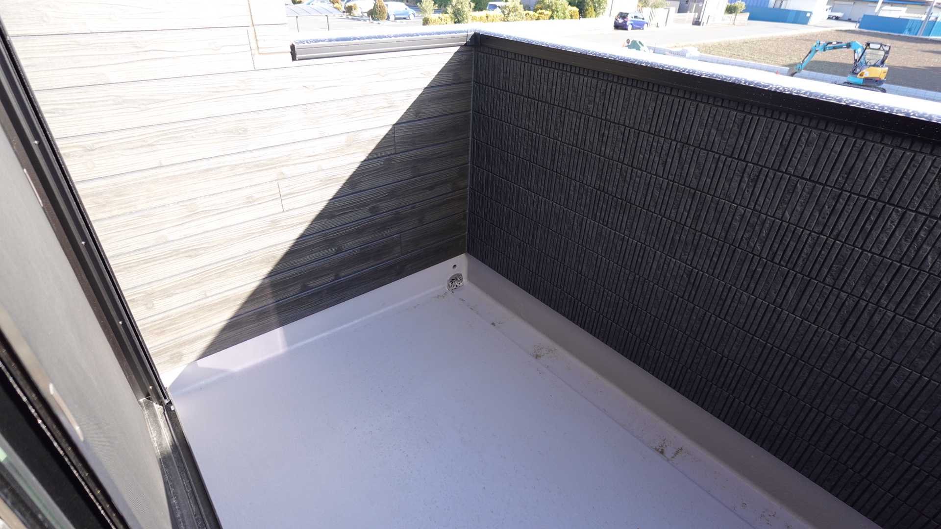 ワイドなバルコニースペース
 loading=