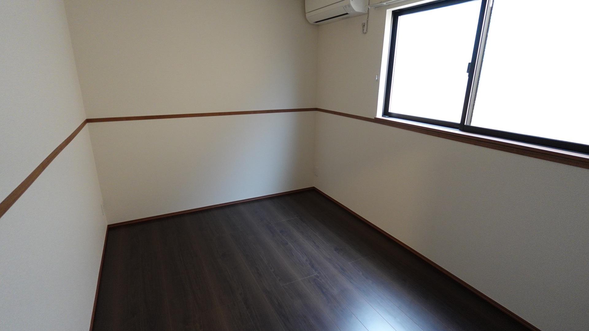 5.1帖の洋室
 loading=